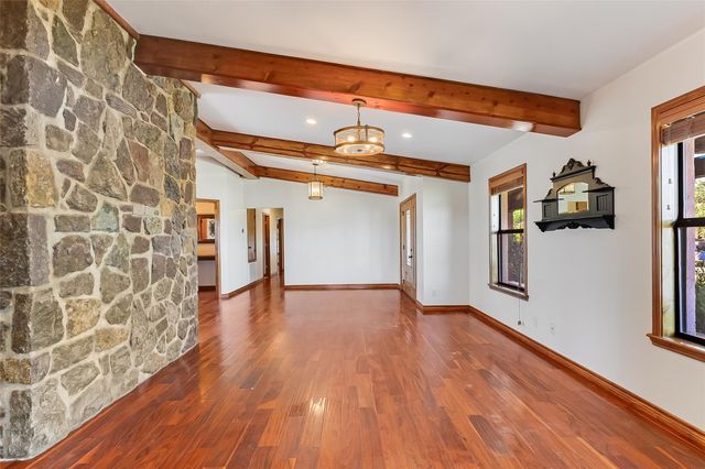 606 E College ST, Llano, TX 78643