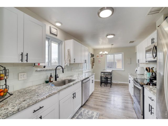 8430 Dawson Dr, Denver, CO 80229