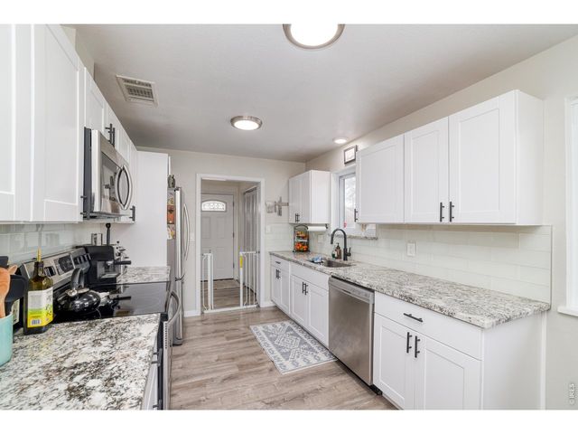 8430 Dawson Dr, Denver, CO 80229