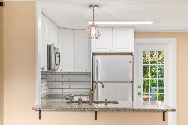 68 Angelo Ln, St Augustine, FL 32086