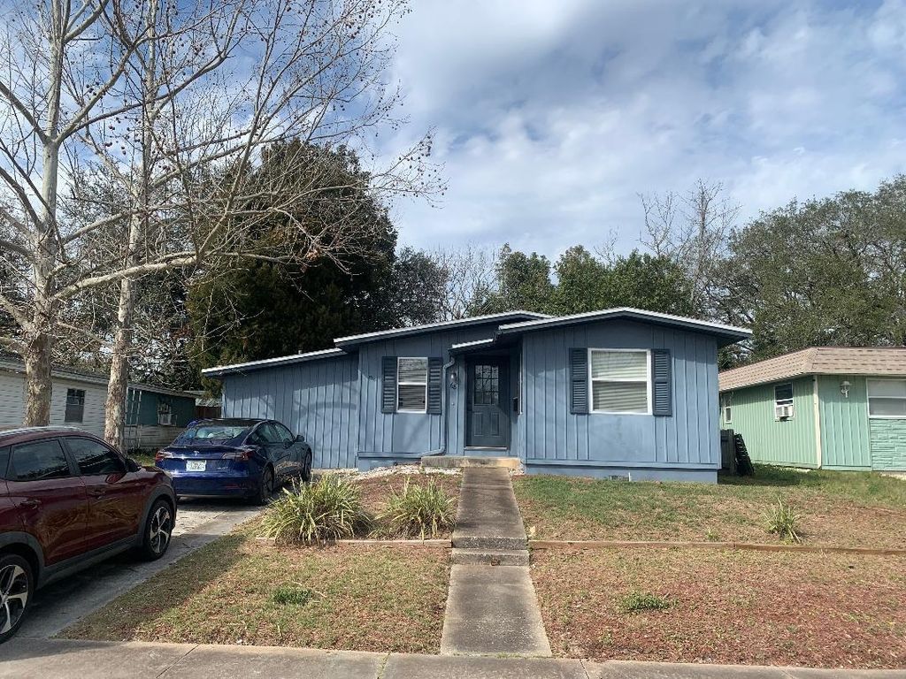 68 Angelo Ln, St Augustine, FL 32086