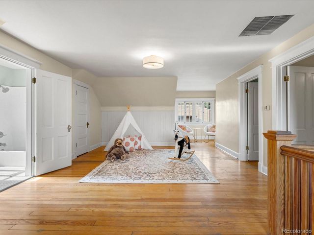 661 N Franklin Street, Denver, CO 80218