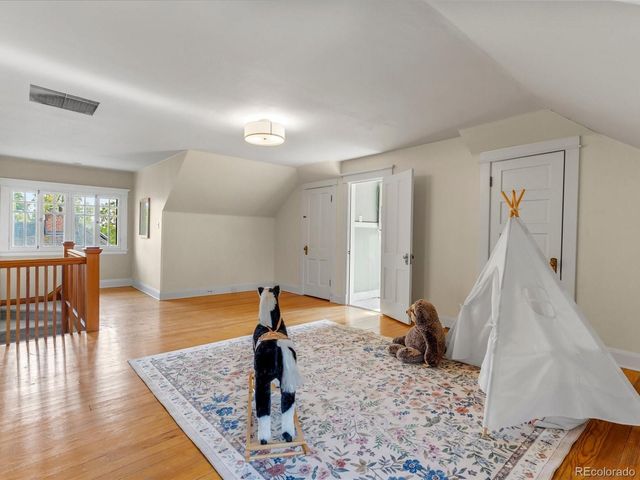 661 N Franklin Street, Denver, CO 80218