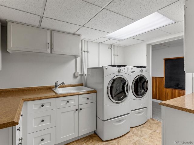 661 N Franklin Street, Denver, CO 80218
