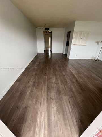 82 Fanshaw B 82, Boca Raton, FL 33434