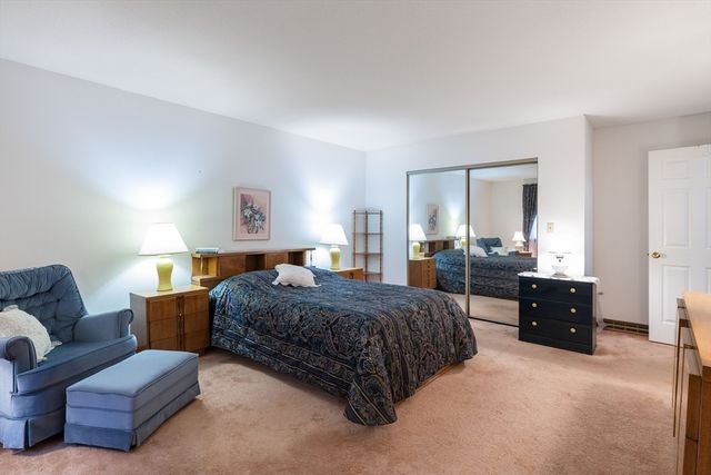 15 B Castle Hill Rd. B, Agawam, MA 01001