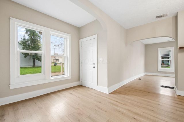 236 Wilson Street, Newark, OH 43055