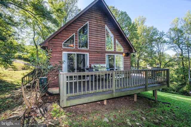 367 NORTHERN SPY DR, Linden, VA 22642