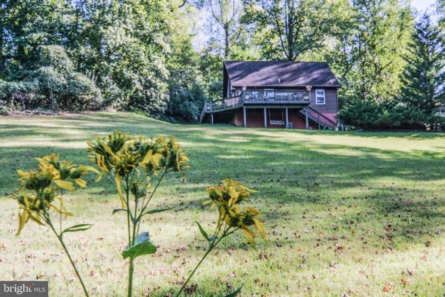 367 NORTHERN SPY DR, Linden, VA 22642