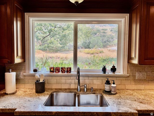 535 E POWELL AVE, Centerville, UT 84014