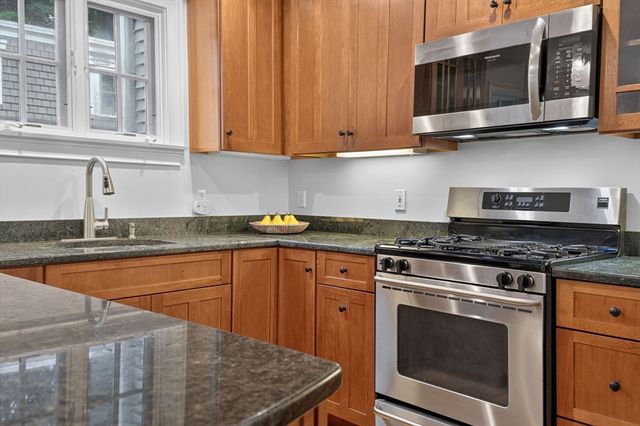 89 Boylston St 89, Boston, MA 02130