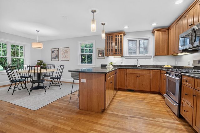 89 Boylston St 89, Boston, MA 02130