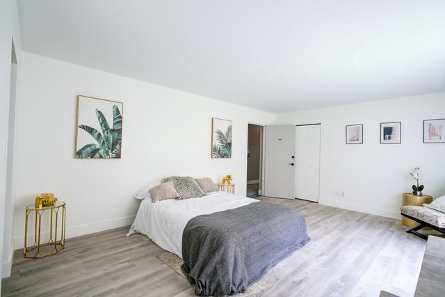 7250 N Western Avenue 306, Chicago, IL 60645