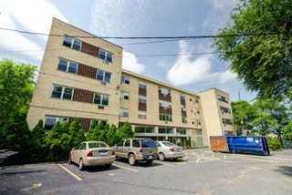 7250 N Western Avenue 306, Chicago, IL 60645