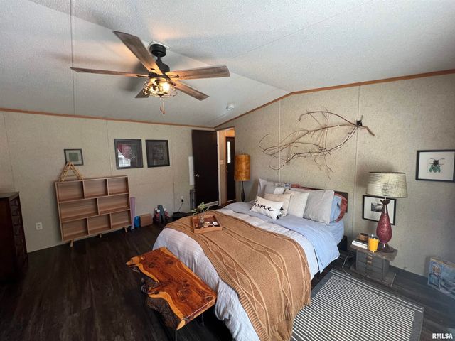 9549 Johns Lane, Marion, IL 62959