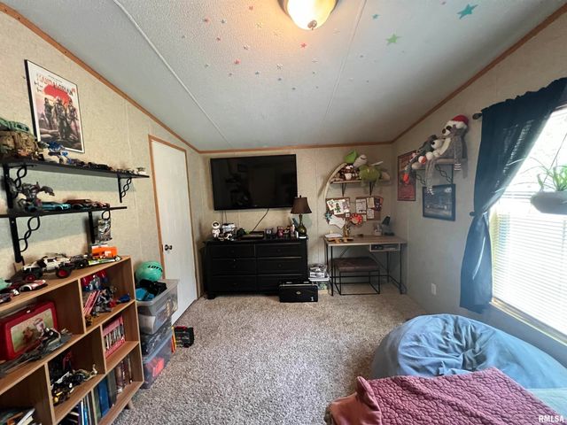 9549 Johns Lane, Marion, IL 62959