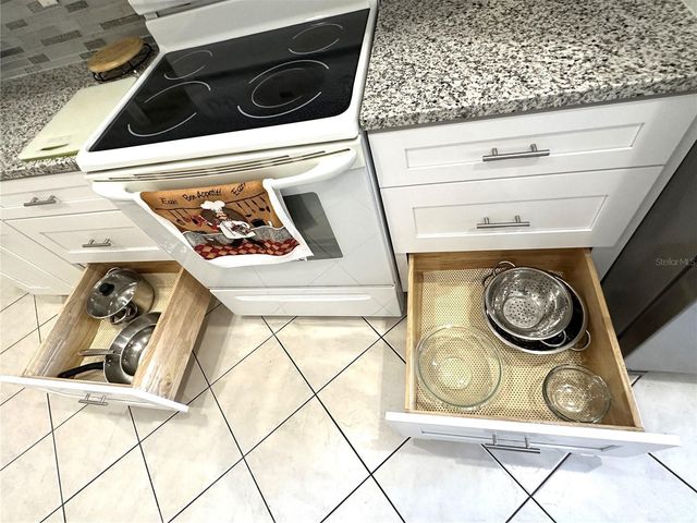 16724 ROLLING GREEN DRIVE, Clermont, FL 34714