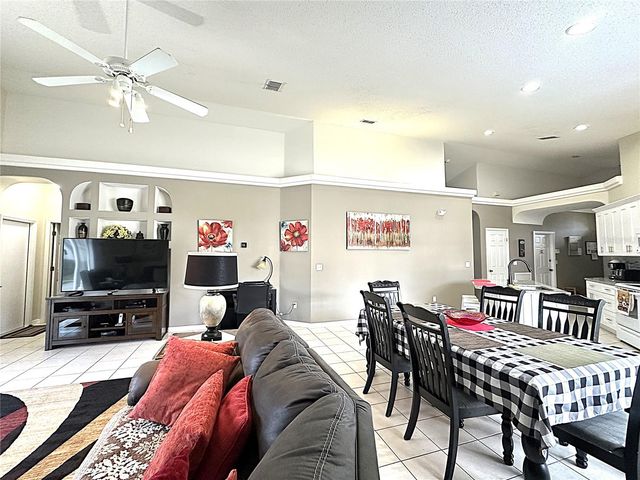 16724 ROLLING GREEN DRIVE, Clermont, FL 34714