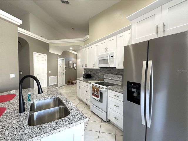 16724 ROLLING GREEN DRIVE, Clermont, FL 34714