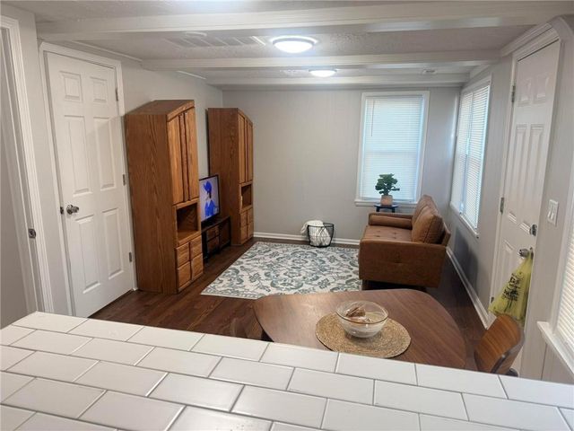 4910 Blue Lane, Kansas City, KS 66104