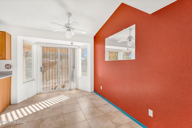 2561 W Camino Del Deseo, Tucson, AZ 85742