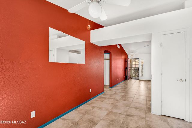 2561 W Camino Del Deseo, Tucson, AZ 85742