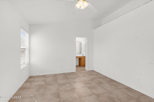 2561 W Camino Del Deseo, Tucson, AZ 85742