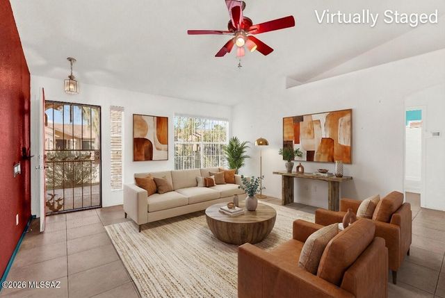 2561 W Camino Del Deseo, Tucson, AZ 85742