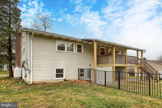 127 SPRING RD, Dillsburg, PA 17019