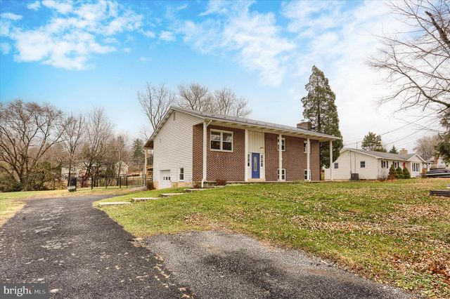 127 SPRING RD, Dillsburg, PA 17019