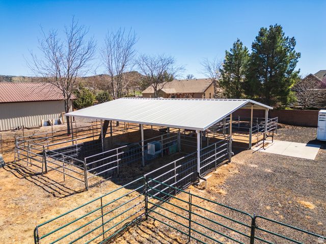 346 W CANYON TRAILS DR, Dammeron Valley, UT 84783