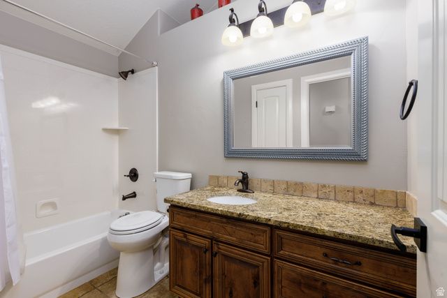 346 W CANYON TRAILS DR, Dammeron Valley, UT 84783