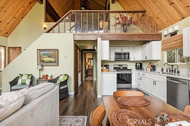 26261 Spyglass, Lake Arrowhead, CA 92352