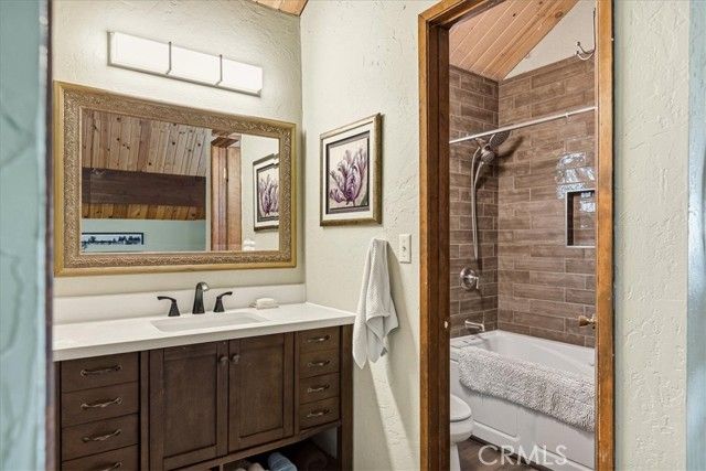 26261 Spyglass, Lake Arrowhead, CA 92352