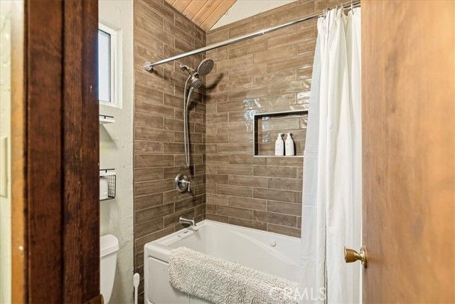 26261 Spyglass, Lake Arrowhead, CA 92352