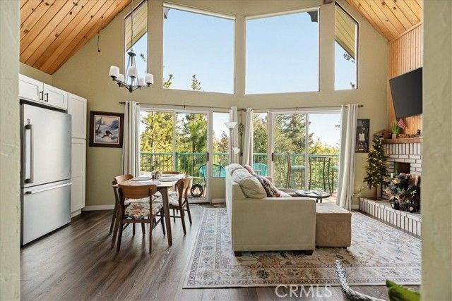 26261 Spyglass, Lake Arrowhead, CA 92352