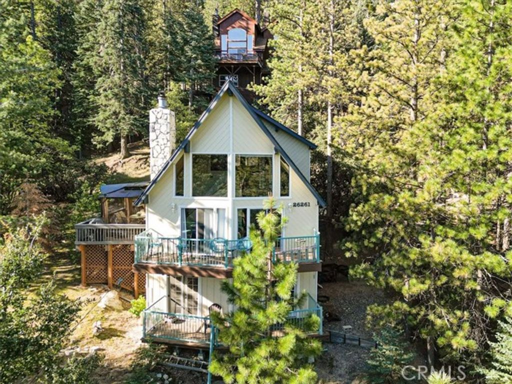 26261 Spyglass, Lake Arrowhead, CA 92352