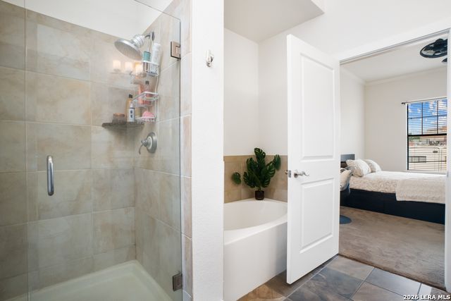 7342 Oak Manor Dr Apt 1302, San Antonio, TX 78229