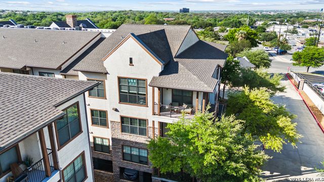 7342 Oak Manor Dr Apt 1302, San Antonio, TX 78229
