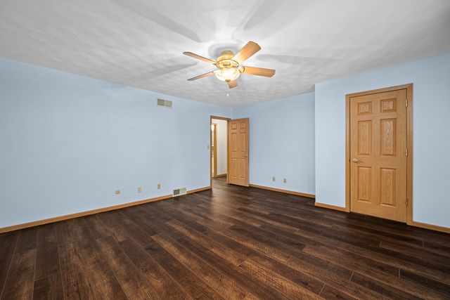 1511 21st Avenue 6, Rock Island, IL 61201