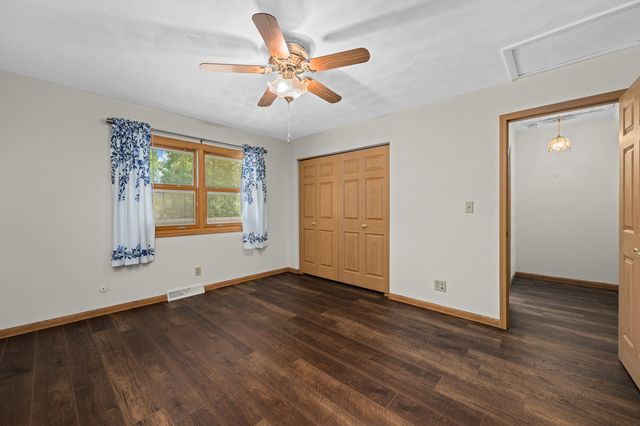 1511 21st Avenue 6, Rock Island, IL 61201