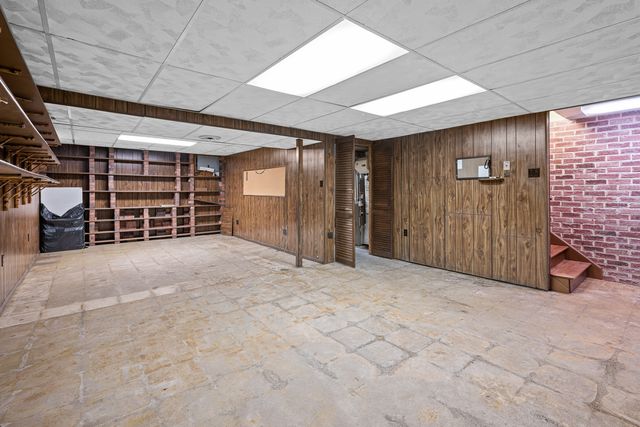 1511 21st Avenue 6, Rock Island, IL 61201