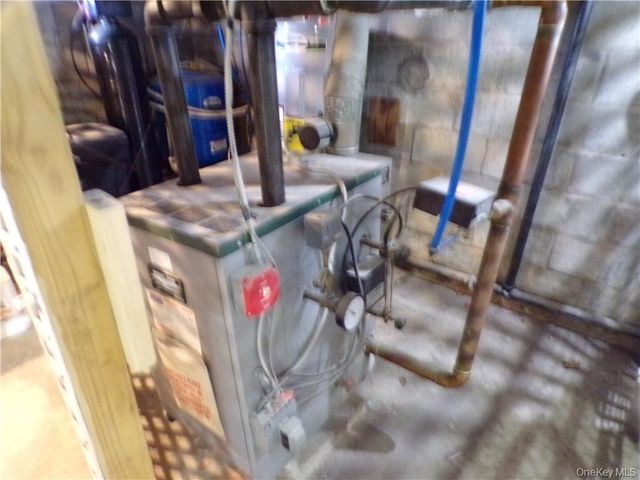 2 Mertes Lane, New Windsor, NY 12553