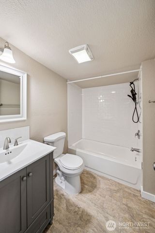 1306 Main Street, Sumner, WA 98390