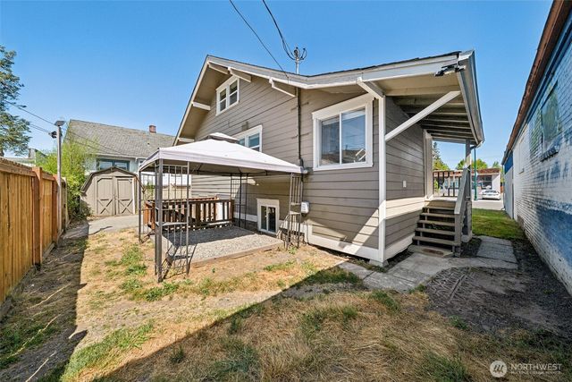 1306 Main Street, Sumner, WA 98390