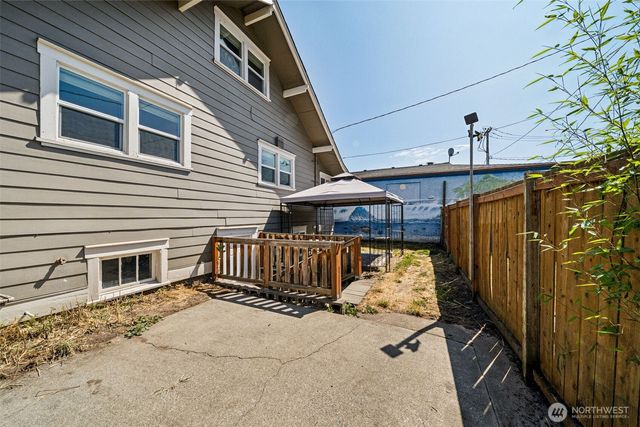 1306 Main Street, Sumner, WA 98390