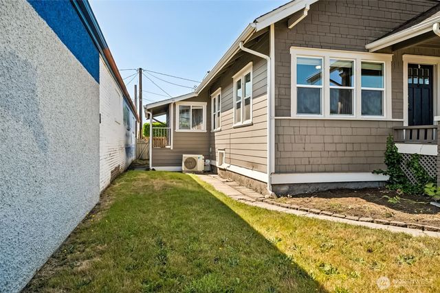 1306 Main Street, Sumner, WA 98390