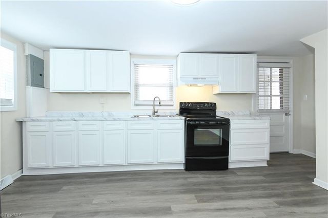 1717 Eastwood Avenue, Greensboro, NC 27401