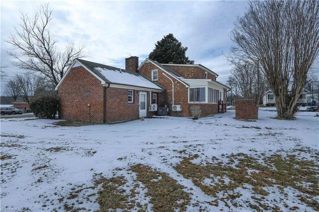 1717 Eastwood Avenue, Greensboro, NC 27401