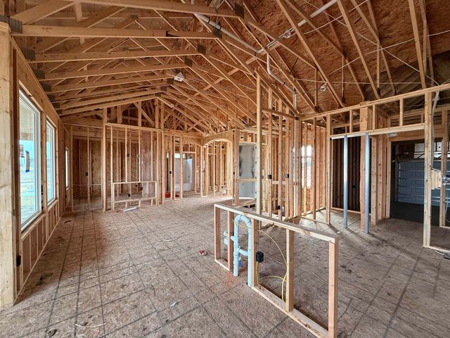 2636 S Clear Creek St, Wichita, KS 67230